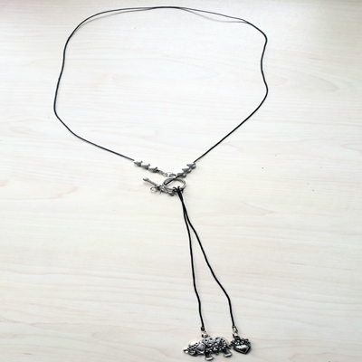 Collar cordón negro 90 cm elefante corazón